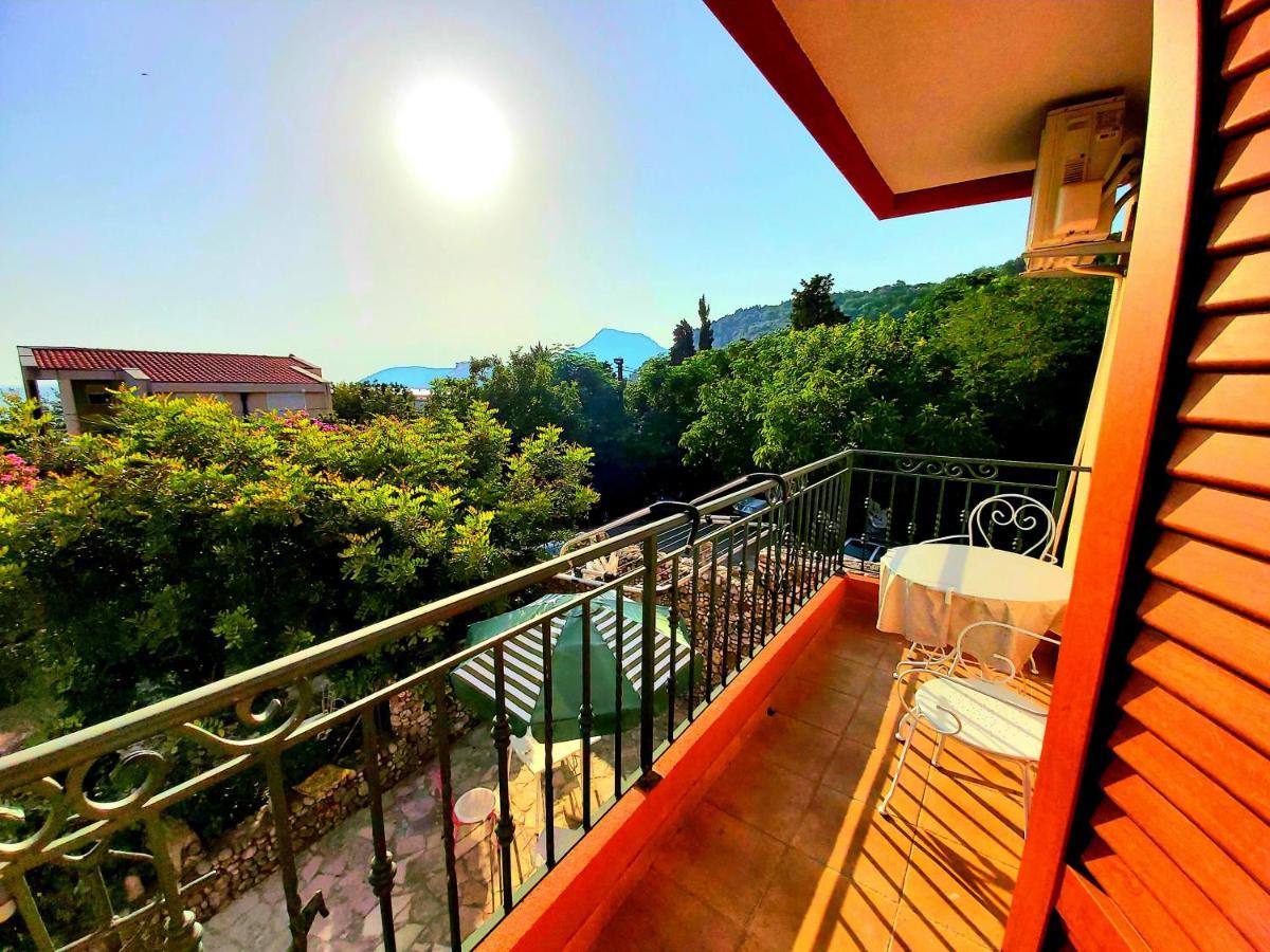 Villa Nadalina Сутоморе Екстер'єр фото