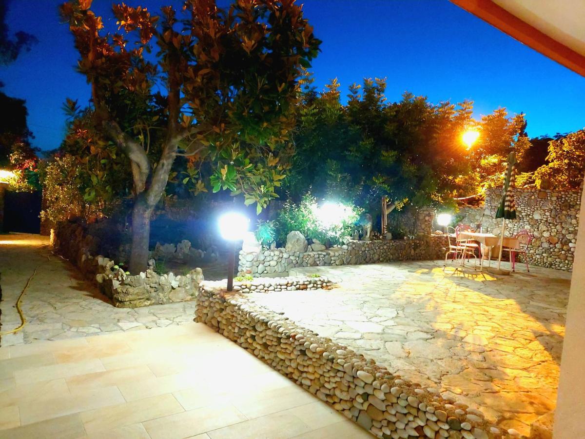 Villa Nadalina Сутоморе Екстер'єр фото